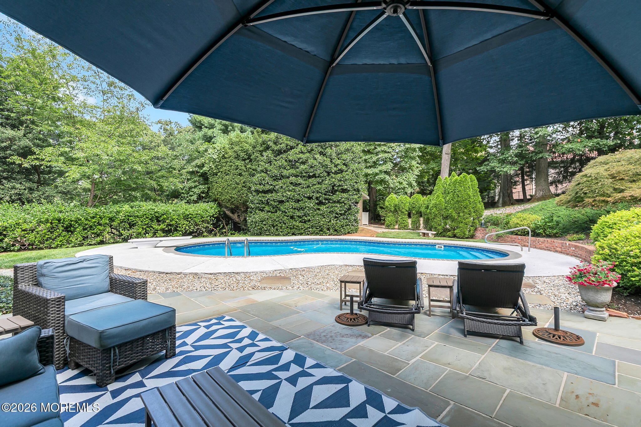 19 Circle Drive Rumson NJ 07760