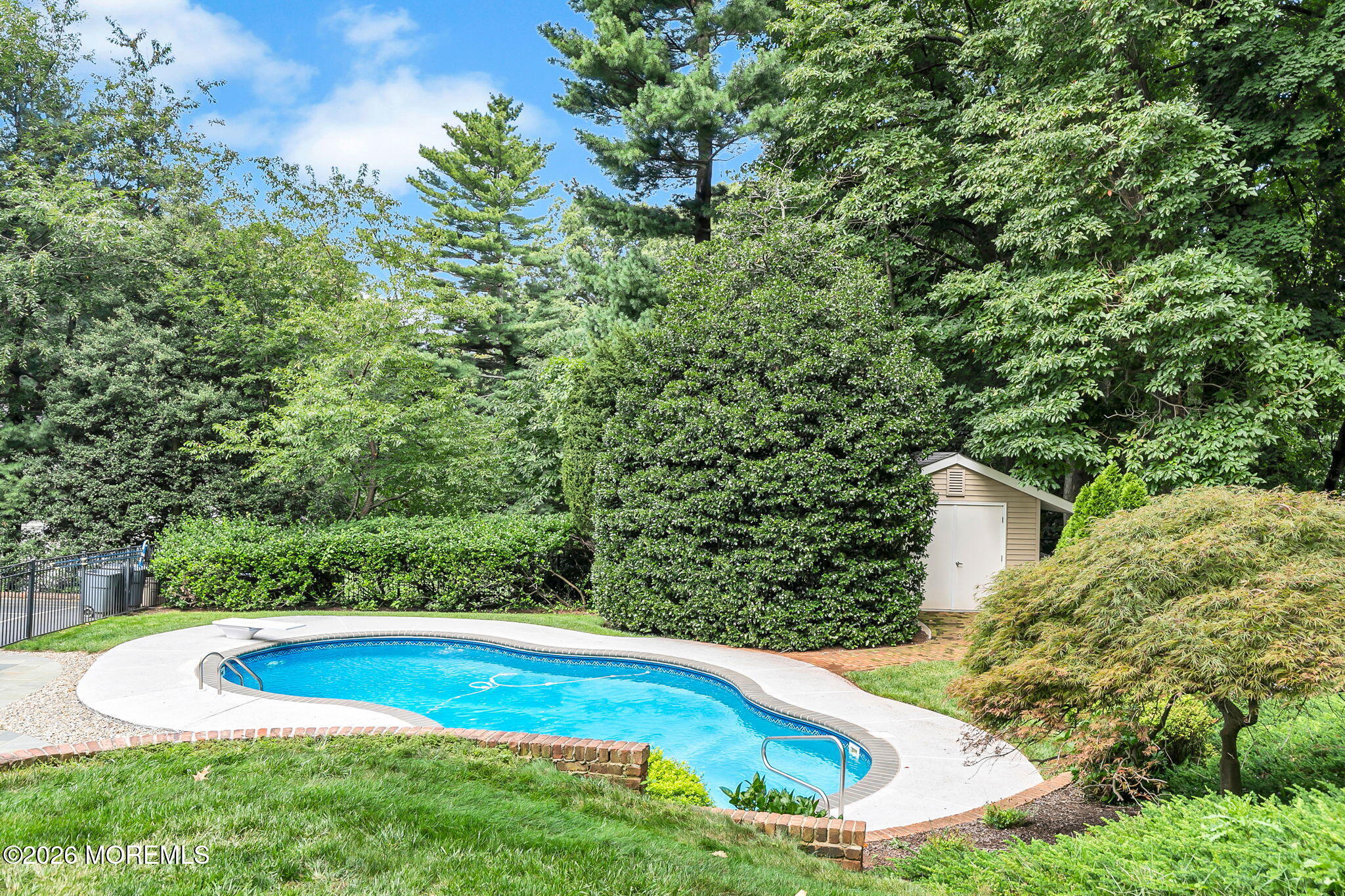 19 Circle Drive Rumson NJ 07760