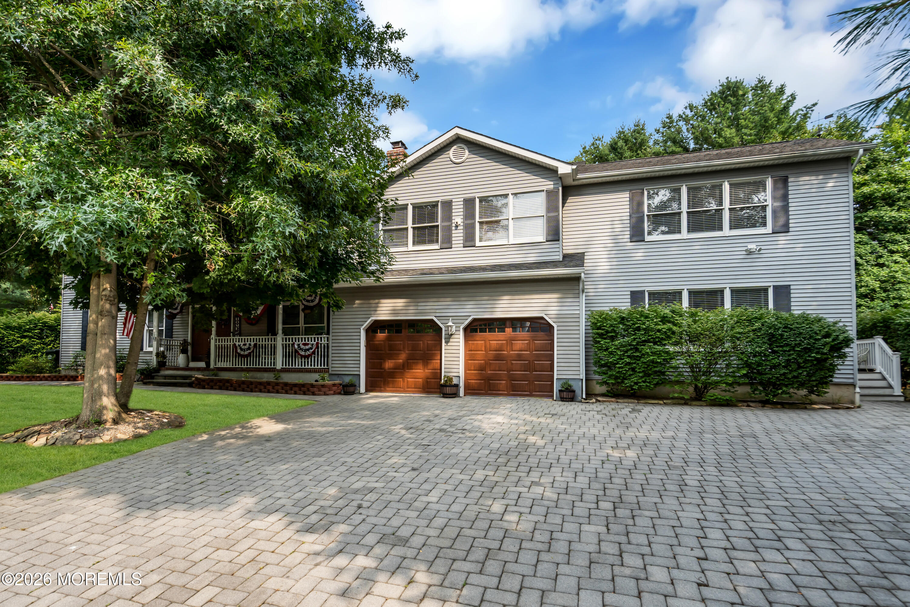 4 Crestview Court Farmingdale NJ 07727