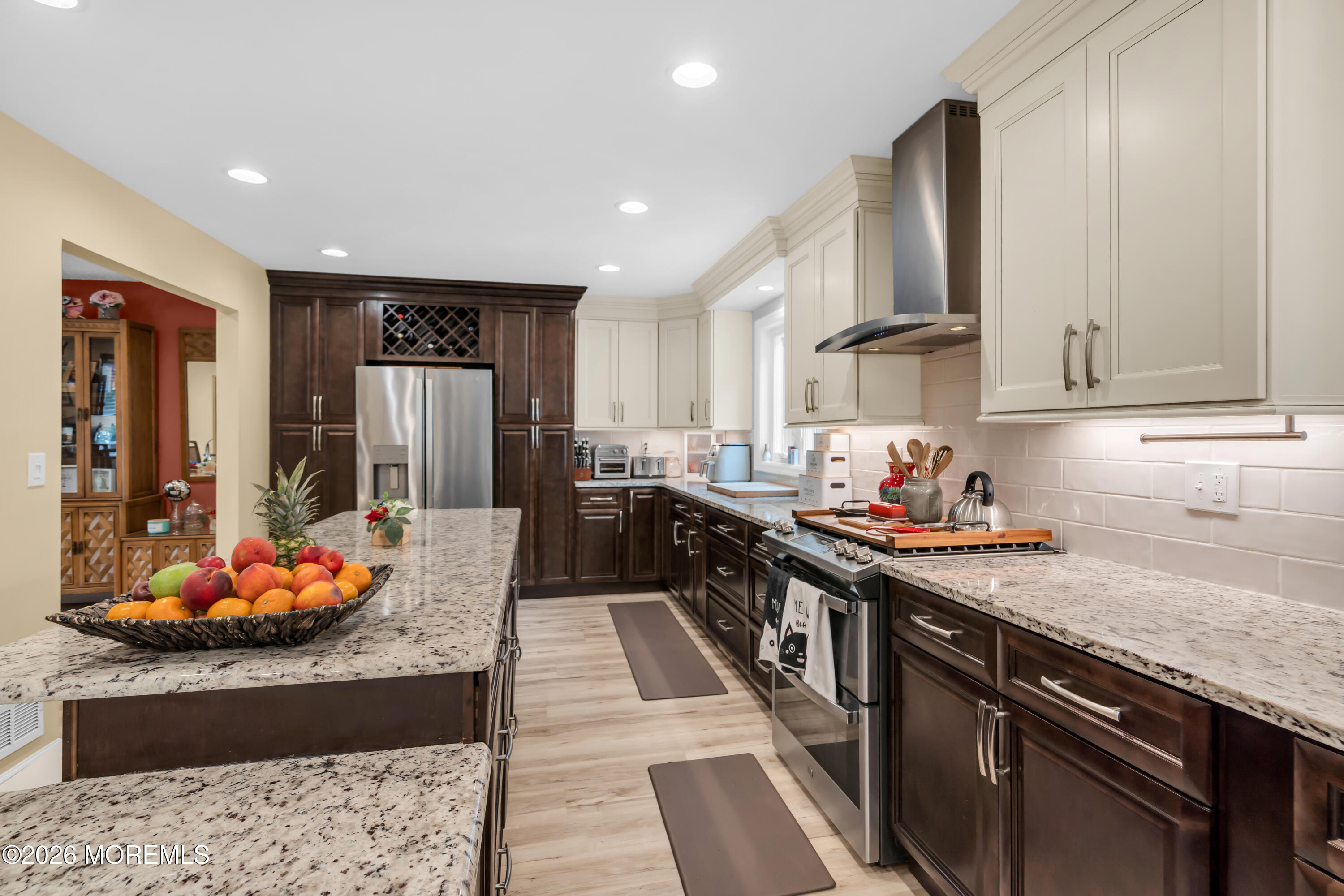 4 Crestview Court Farmingdale NJ 07727
