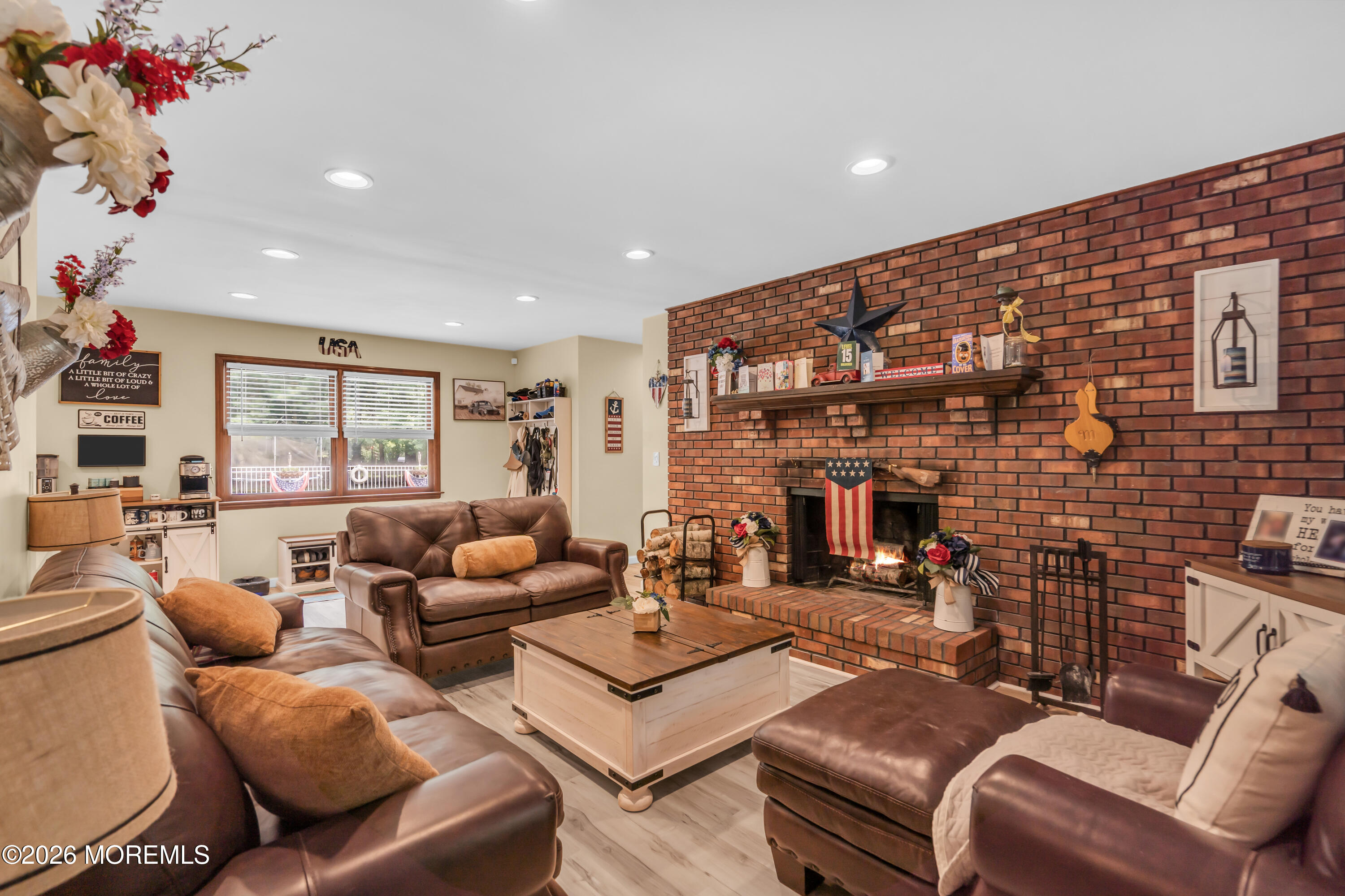 4 Crestview Court Farmingdale NJ 07727