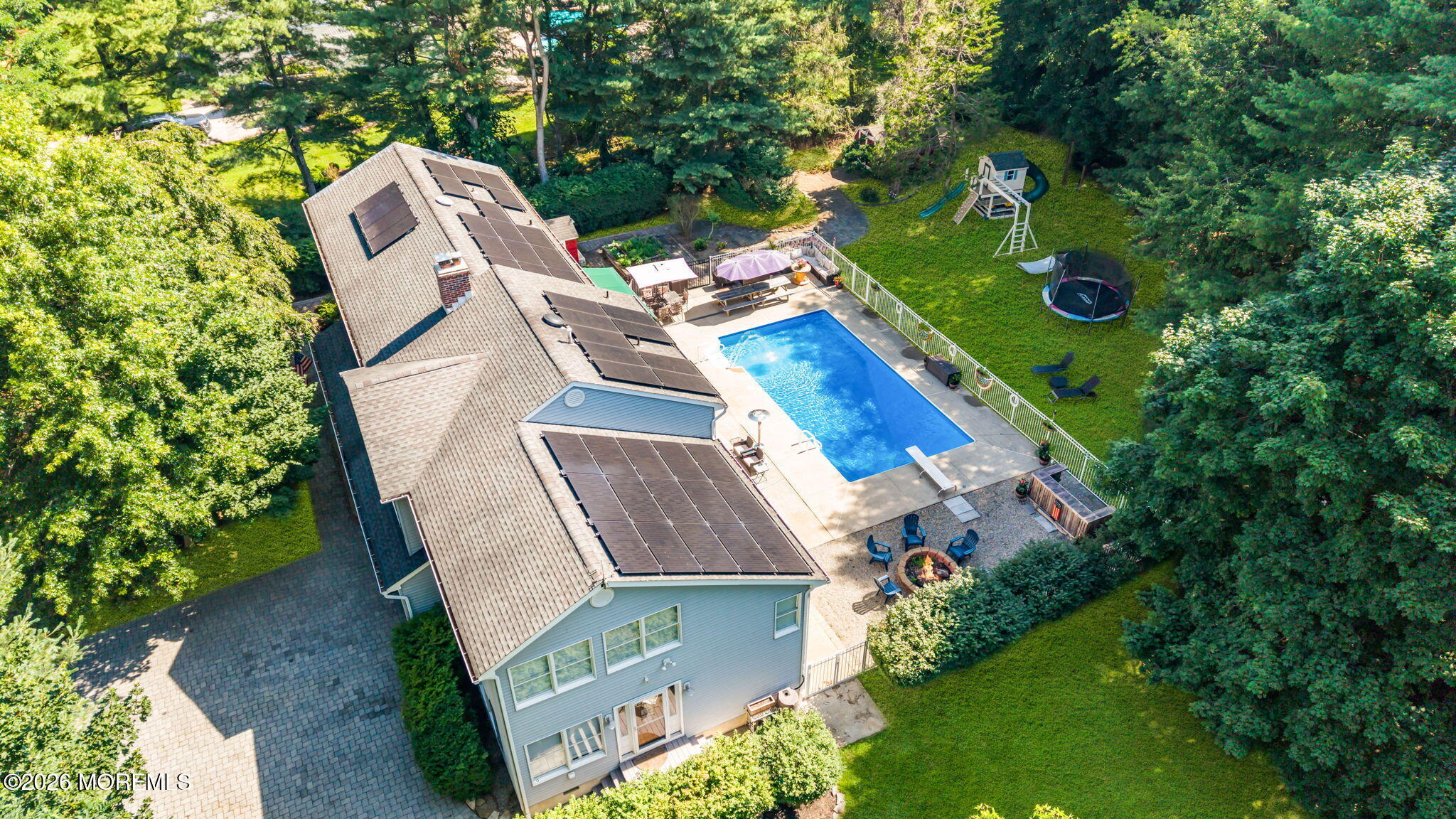 4 Crestview Court Farmingdale NJ 07727