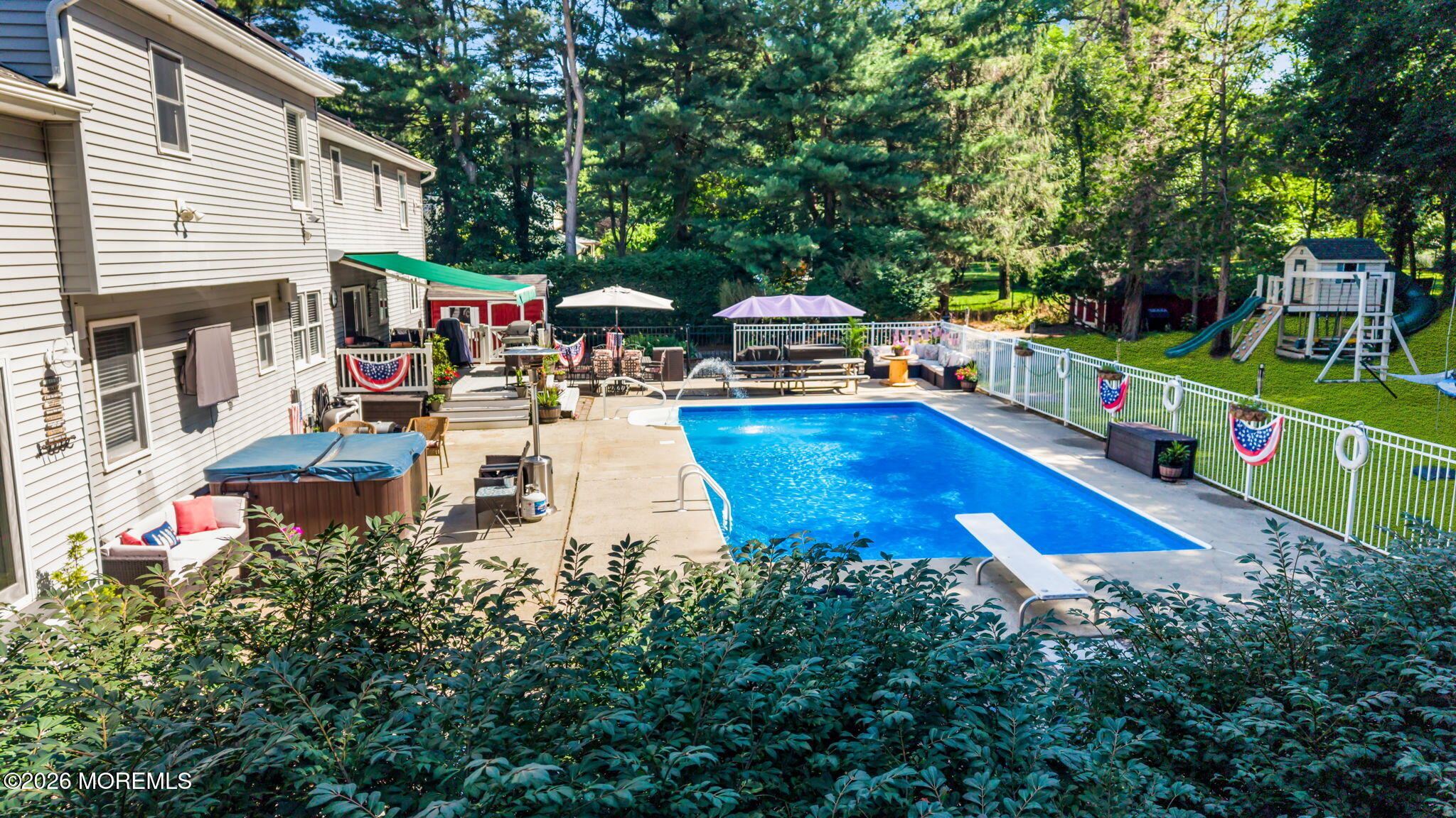 4 Crestview Court Farmingdale NJ 07727