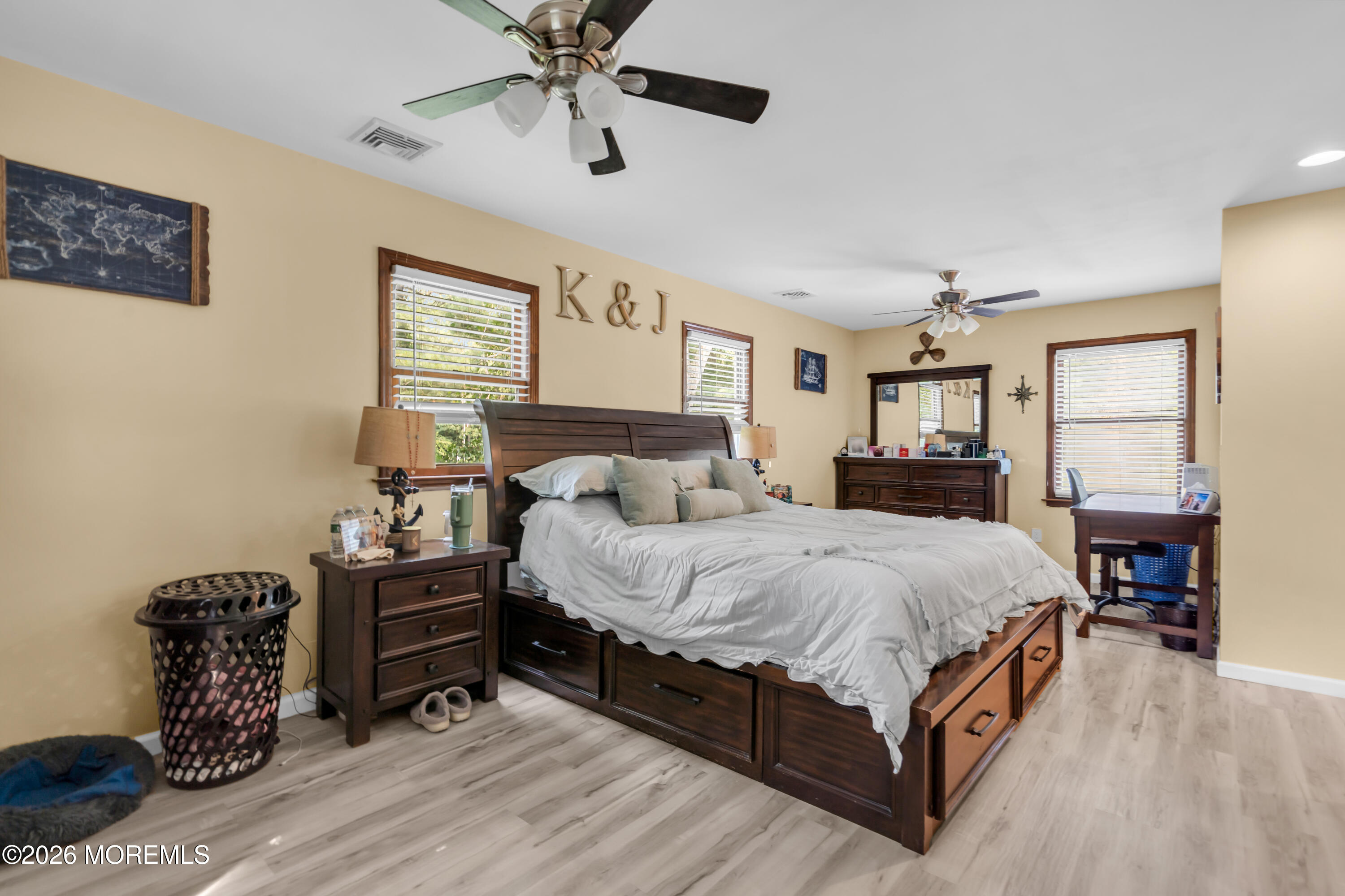 4 Crestview Court Farmingdale NJ 07727
