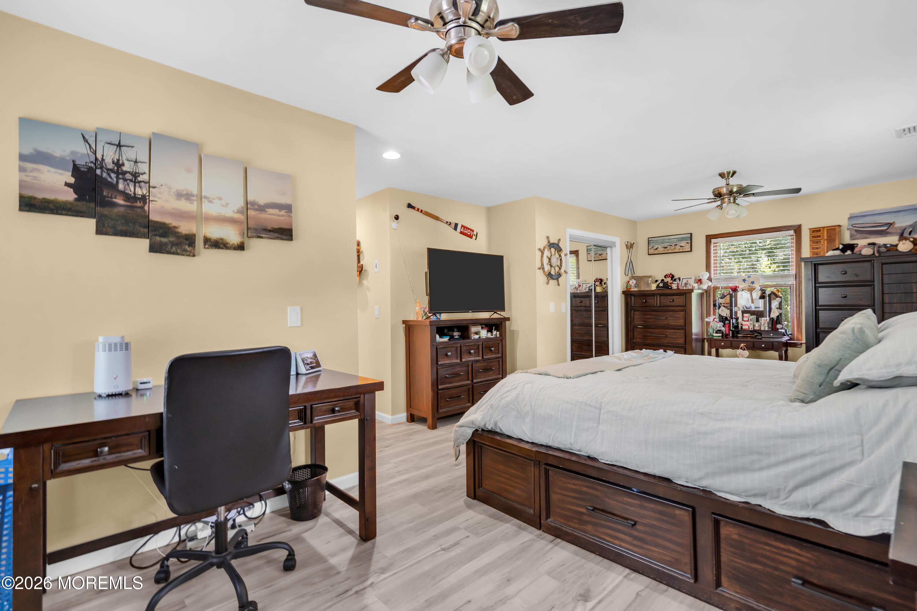 4 Crestview Court Farmingdale NJ 07727