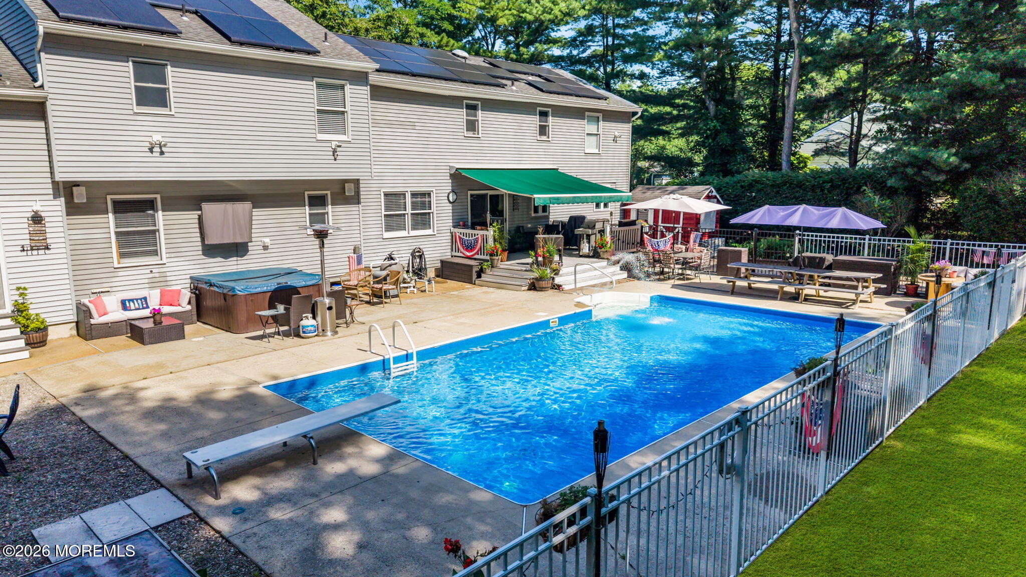 4 Crestview Court Farmingdale NJ 07727
