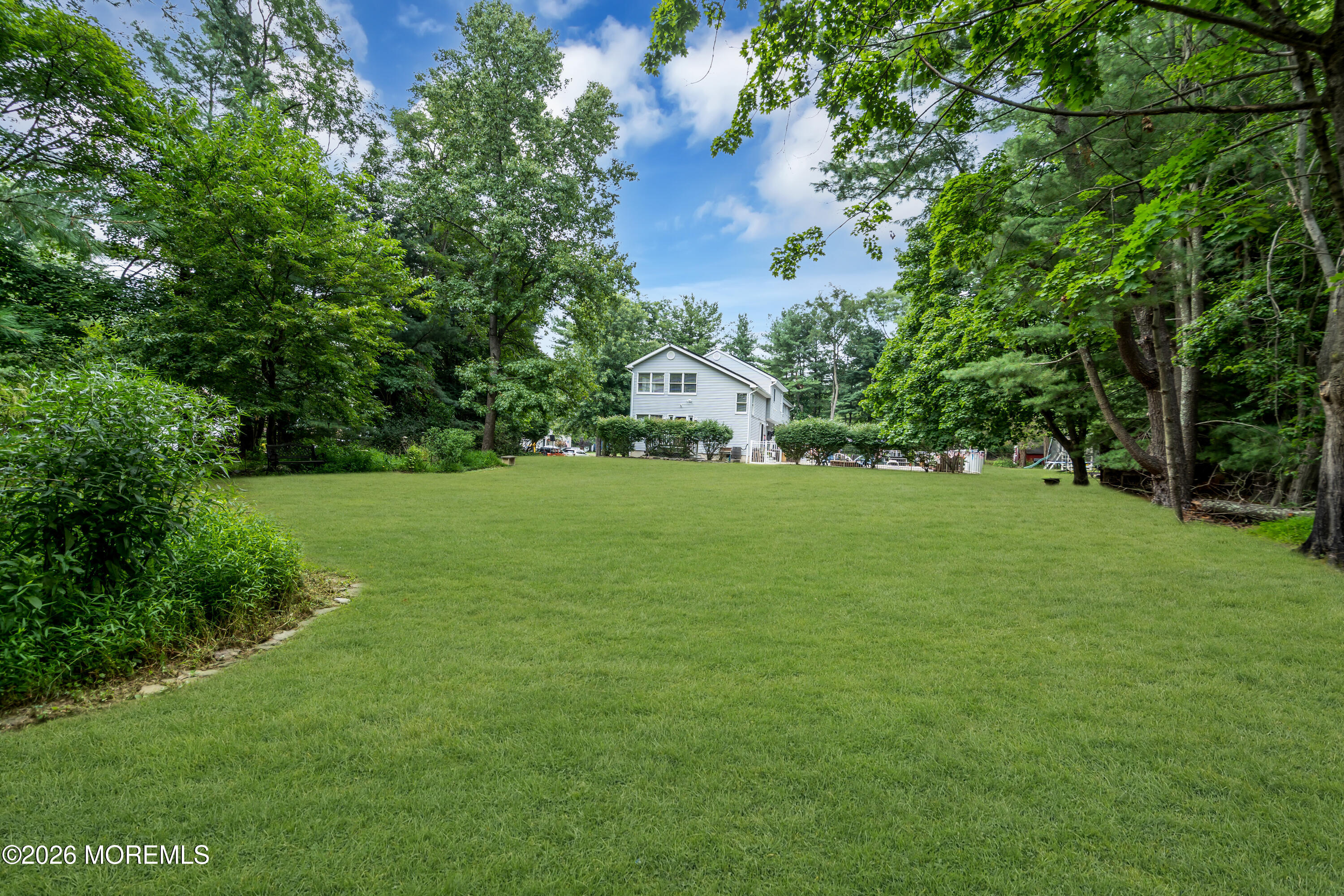 4 Crestview Court Farmingdale NJ 07727
