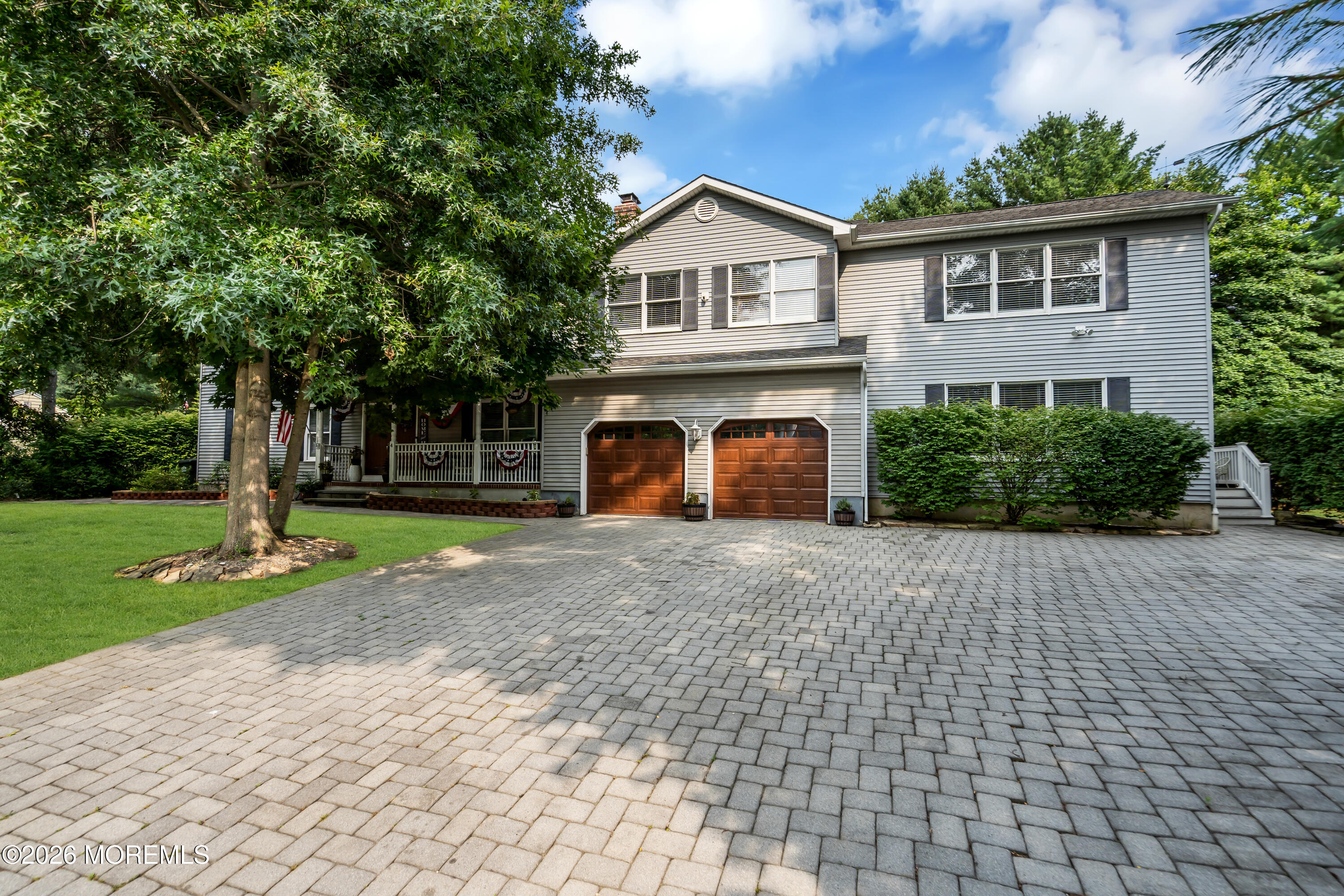 4 Crestview Court Farmingdale NJ 07727