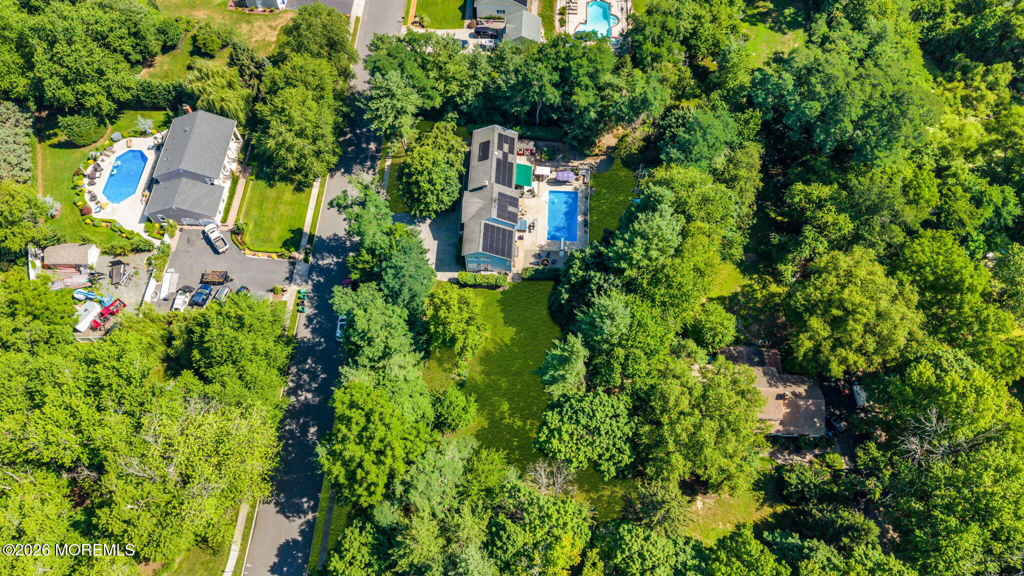4 Crestview Court Farmingdale NJ 07727