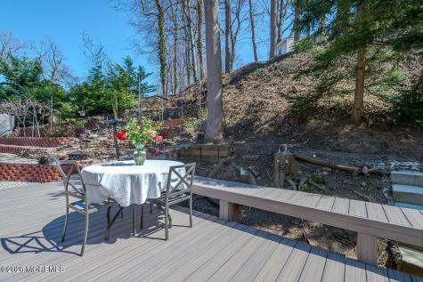 111 Valley Avenue Highlands NJ 07732
