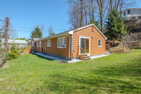 111 Valley Avenue Highlands NJ 07732