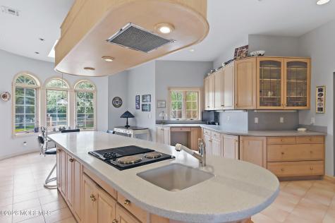 4 Thunder Lane Colts Neck NJ 07722