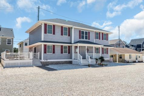 3 Holiday Road Ortley Beach NJ 08751