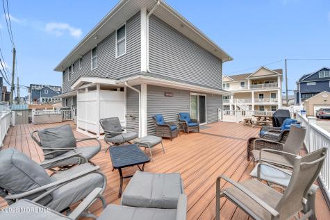 3 Holiday Road Ortley Beach NJ 08751