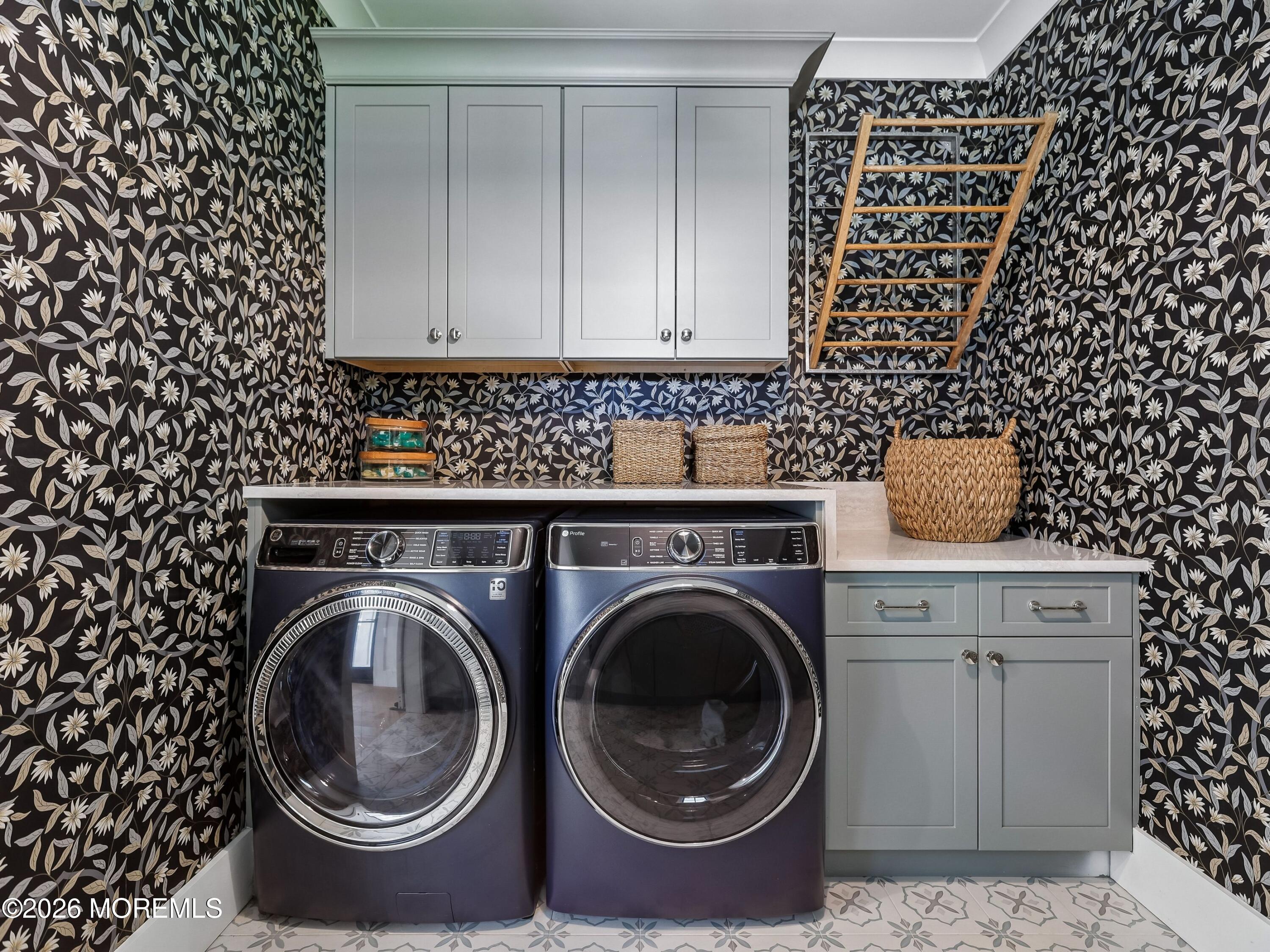 8 Hillcrest Drive Colts Neck NJ 07722