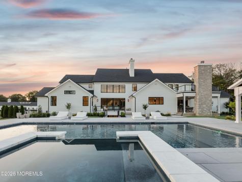 8 Hillcrest Drive Colts Neck NJ 07722