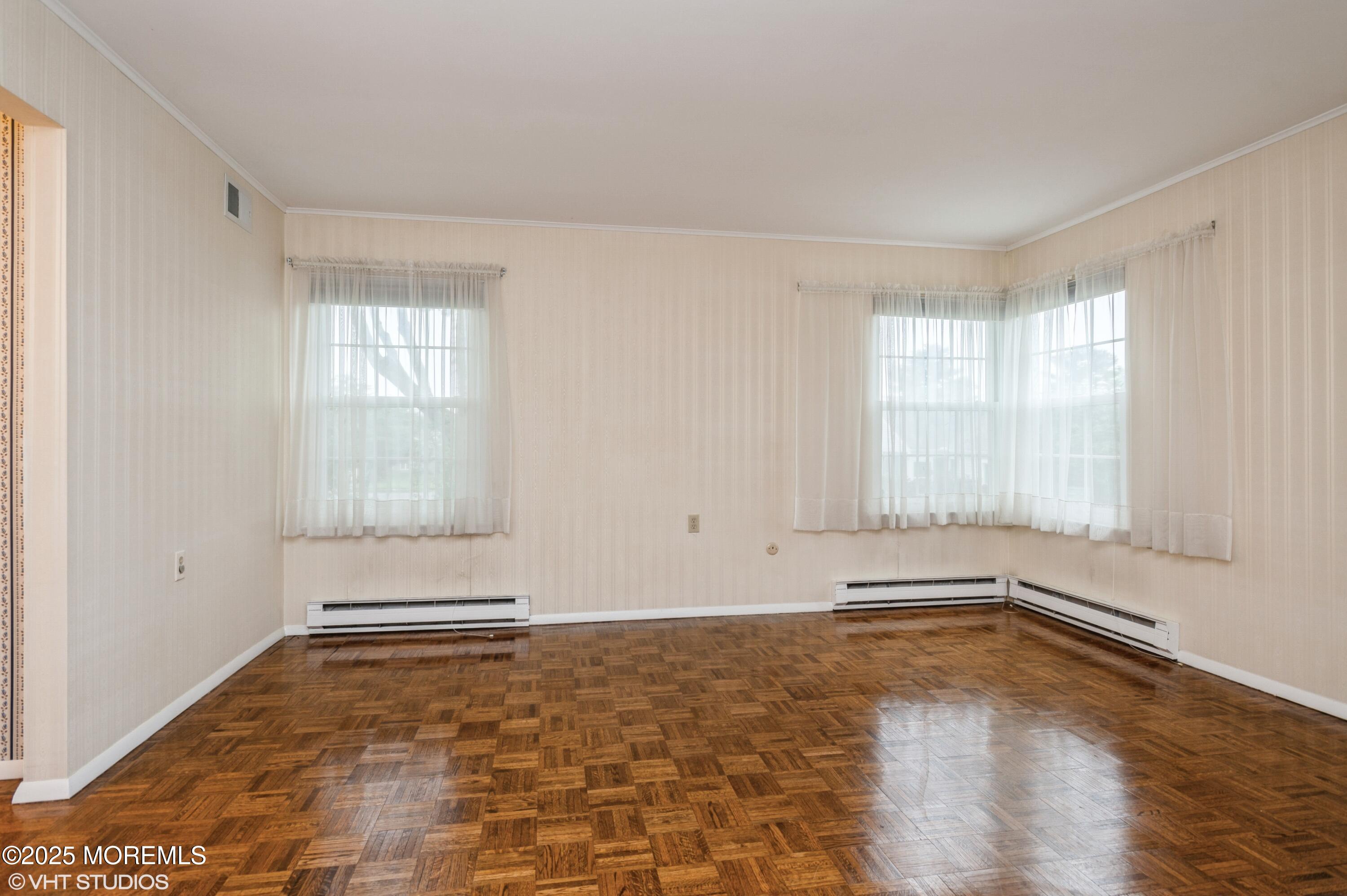 25 Gladstone Avenue Manchester NJ 08759