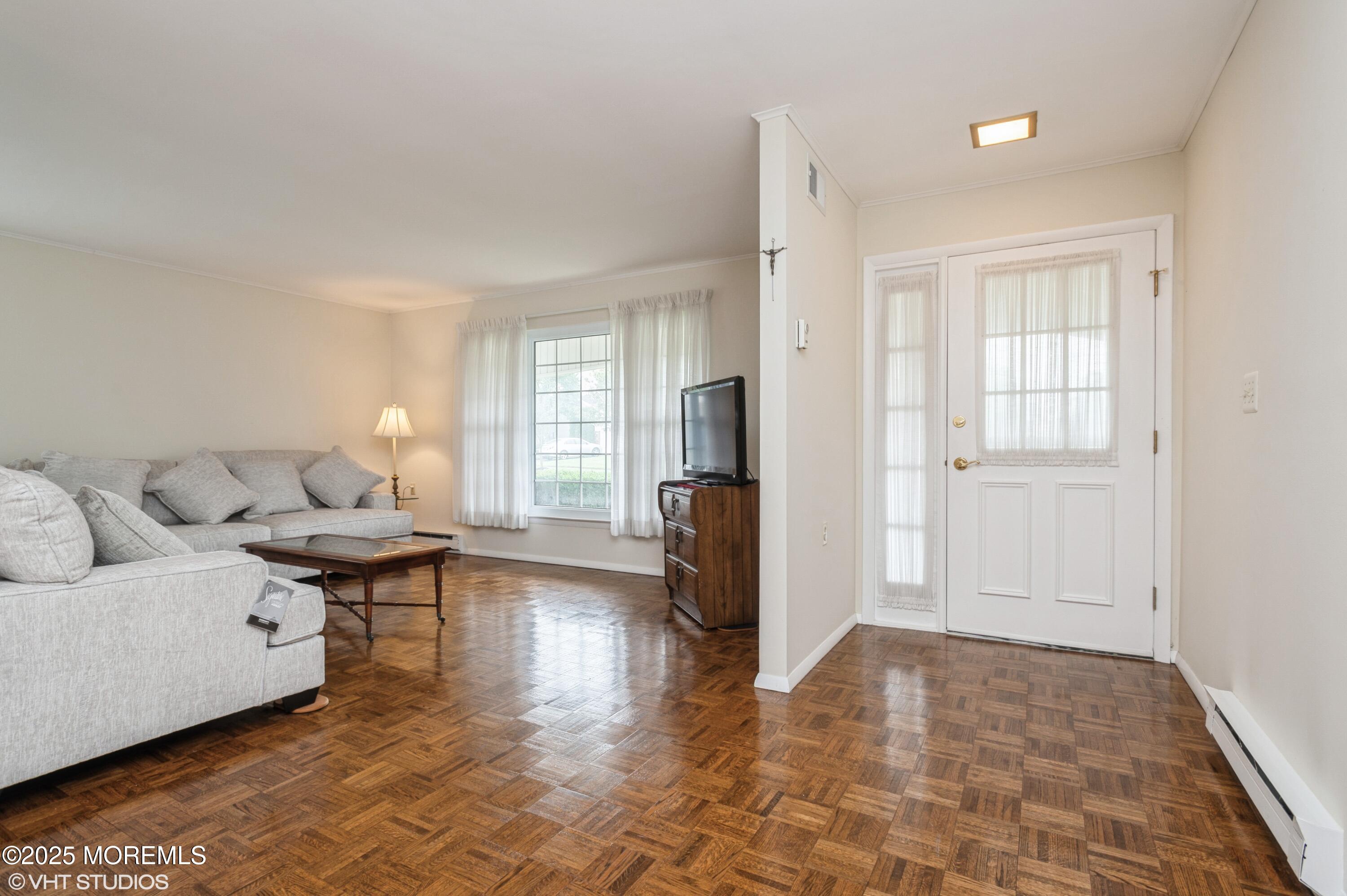 25 Gladstone Avenue Manchester NJ 08759