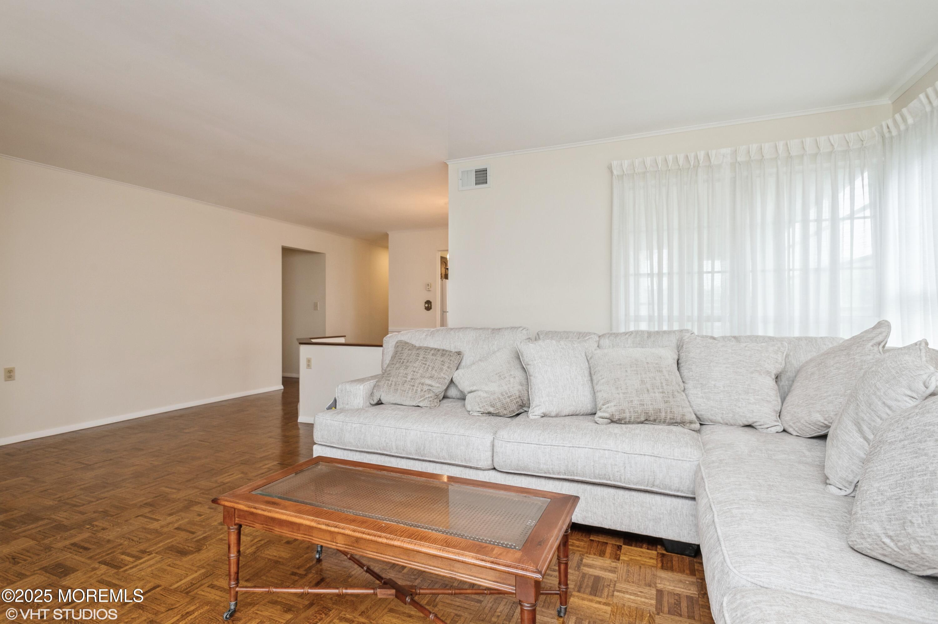 25 Gladstone Avenue Manchester NJ 08759