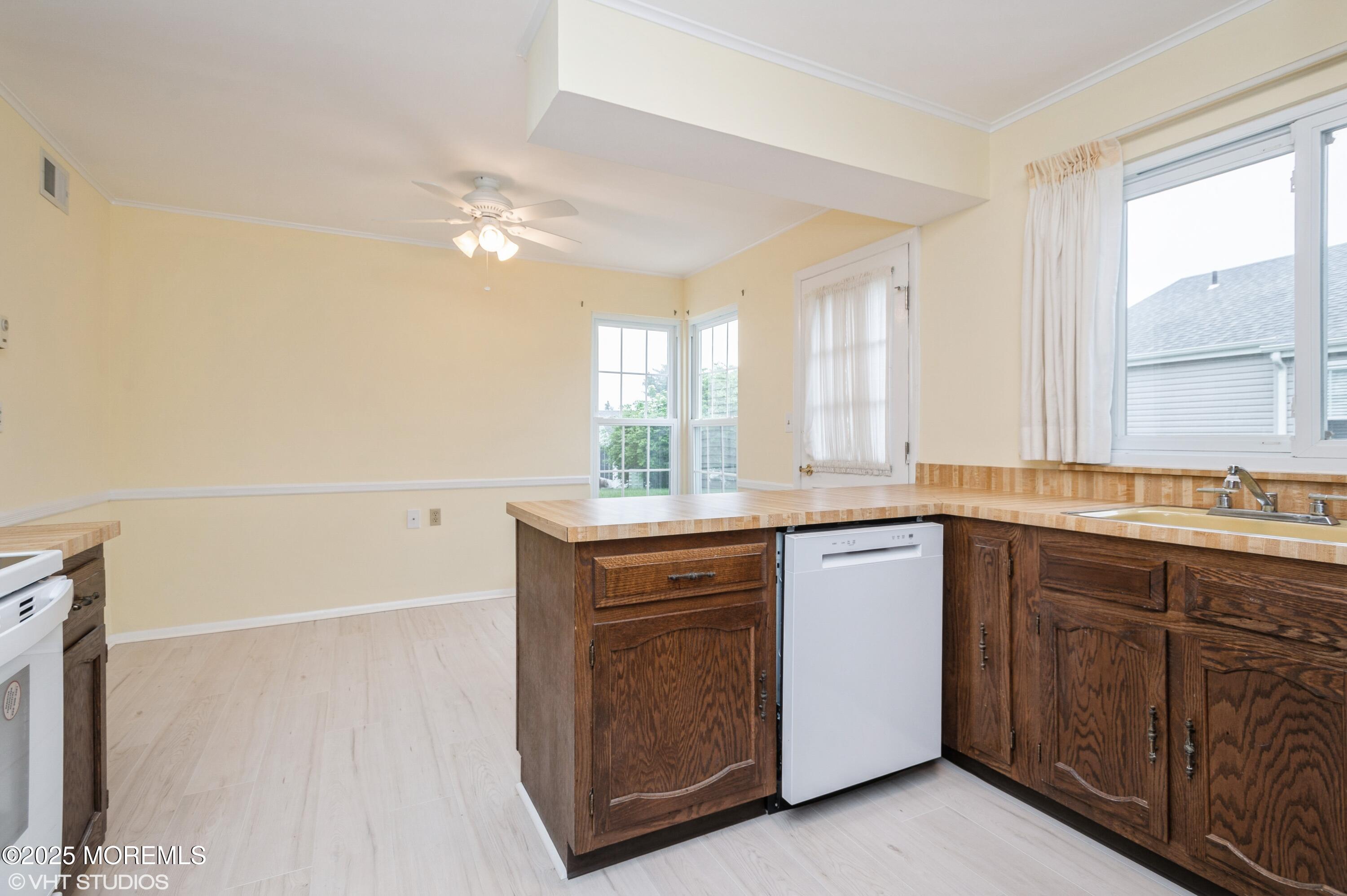 25 Gladstone Avenue Manchester NJ 08759