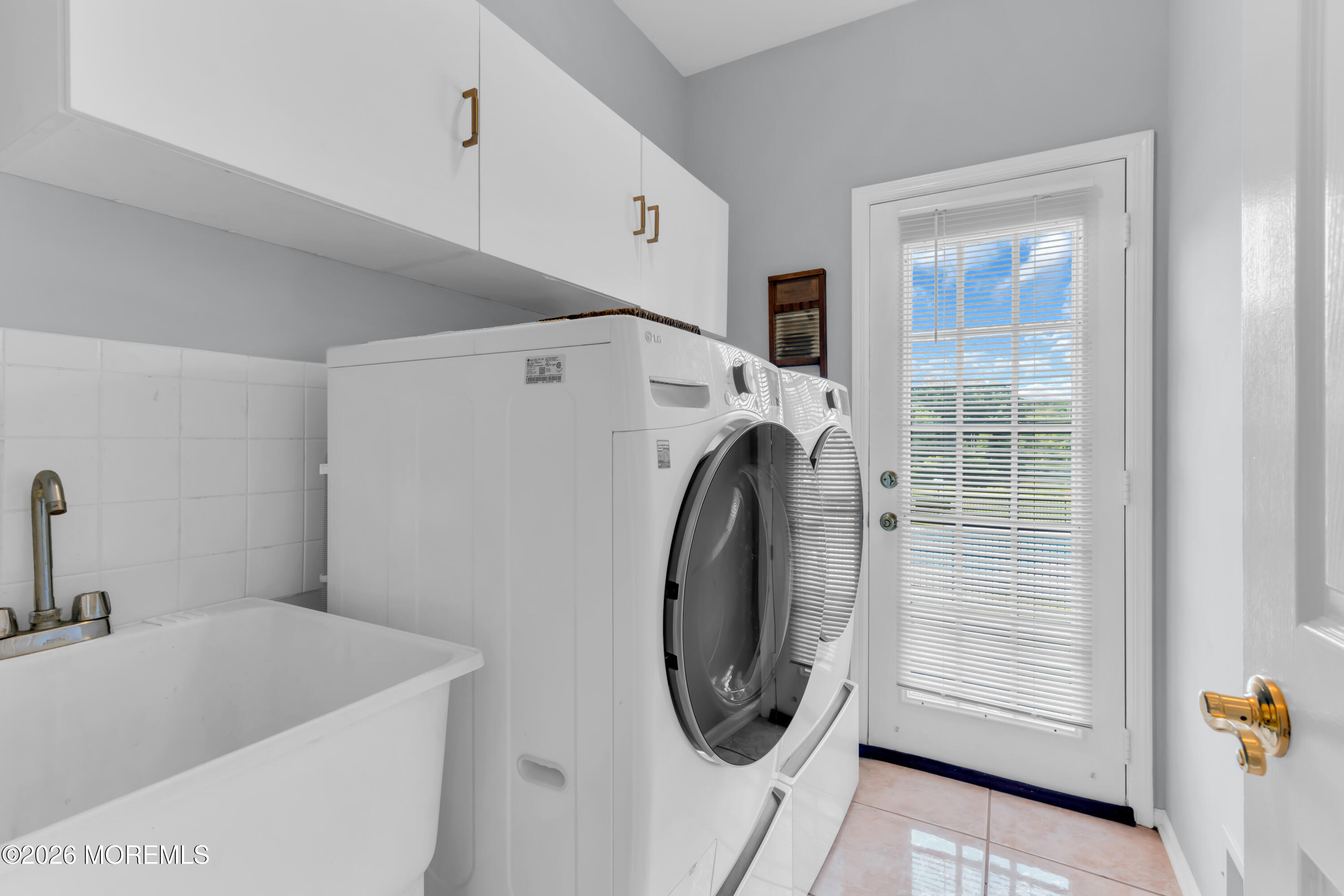 3 Chestnut Hill Drive Manalapan NJ 07726