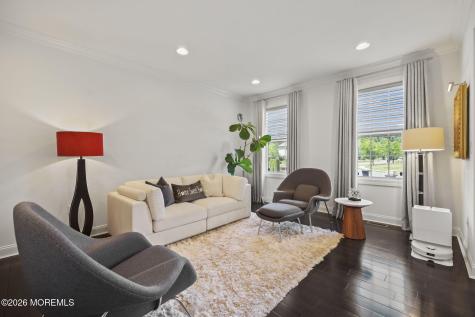 9 Gatarz Court East Brunswick NJ 08816