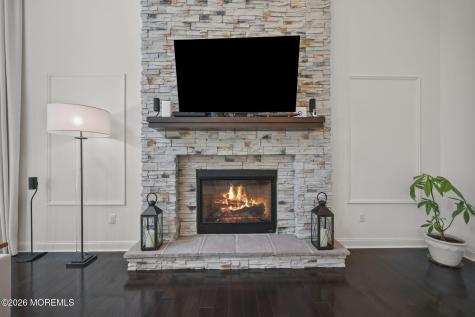 9 Gatarz Court East Brunswick NJ 08816