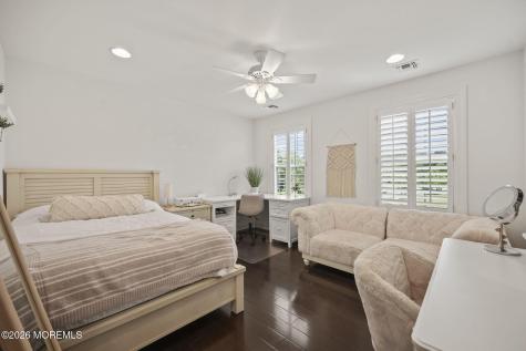 9 Gatarz Court East Brunswick NJ 08816