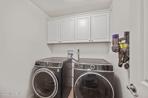 9 Gatarz Court East Brunswick NJ 08816
