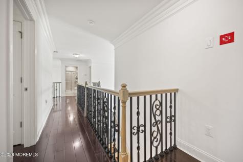 9 Gatarz Court East Brunswick NJ 08816