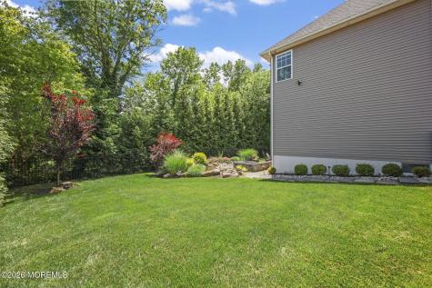 9 Gatarz Court East Brunswick NJ 08816