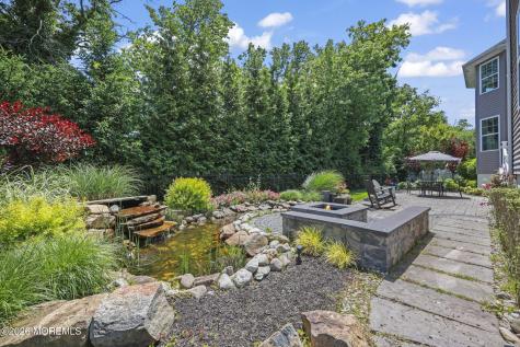 9 Gatarz Court East Brunswick NJ 08816