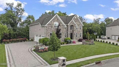 9 Gatarz Court East Brunswick NJ 08816