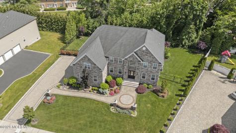 9 Gatarz Court East Brunswick NJ 08816