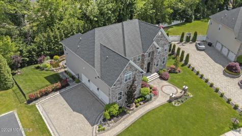 9 Gatarz Court East Brunswick NJ 08816