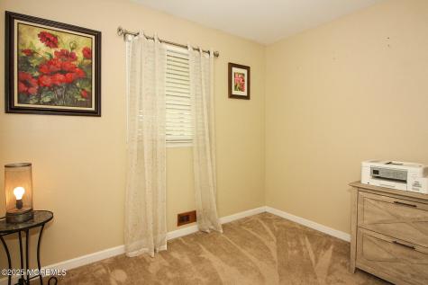 43 Darien Road Howell NJ 07731