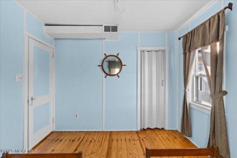 40 Ward Drive Brick NJ 08723