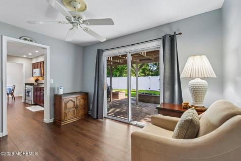 21 Deer Run Drive S Barnegat NJ 08005