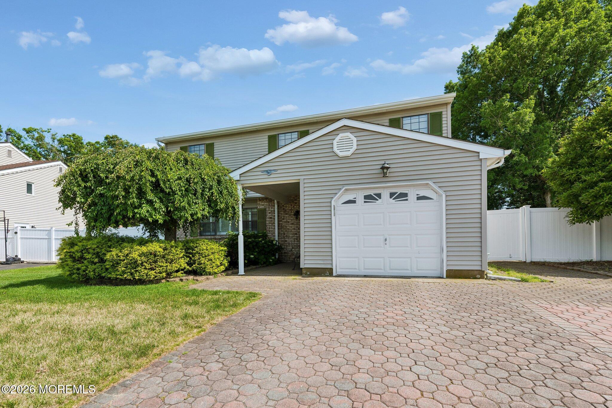 21 Deer Run Drive S Barnegat NJ 08005