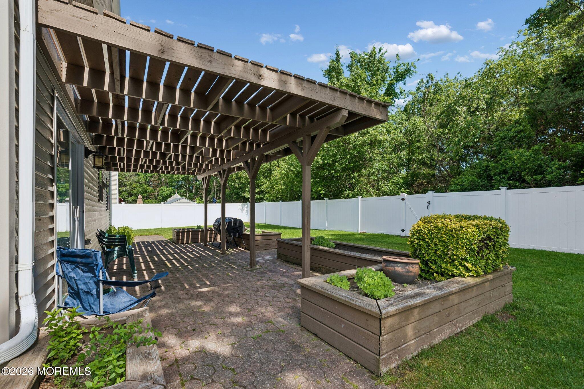 21 Deer Run Drive S Barnegat NJ 08005