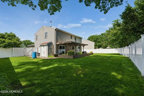21 Deer Run Drive S Barnegat NJ 08005