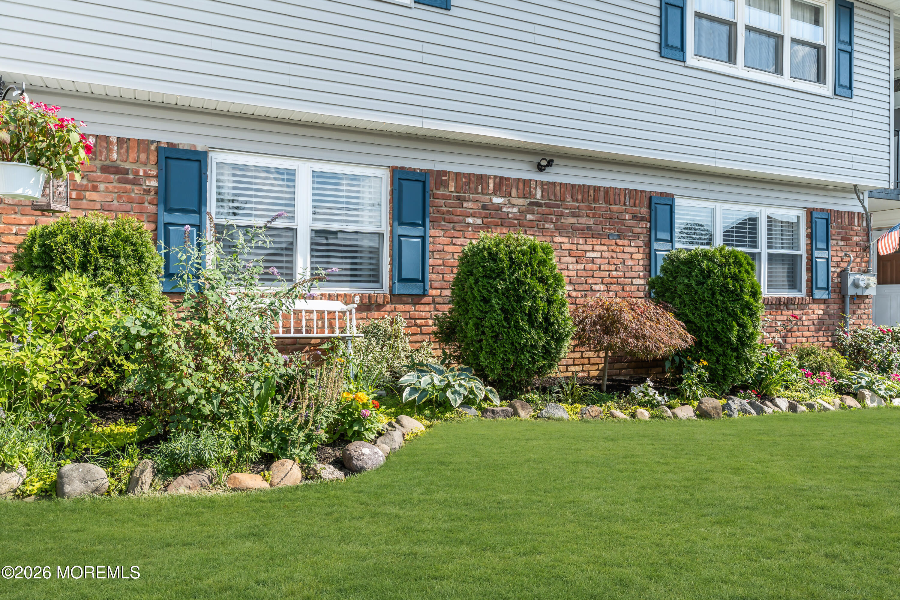 11 Indiana Court Matawan NJ 07747