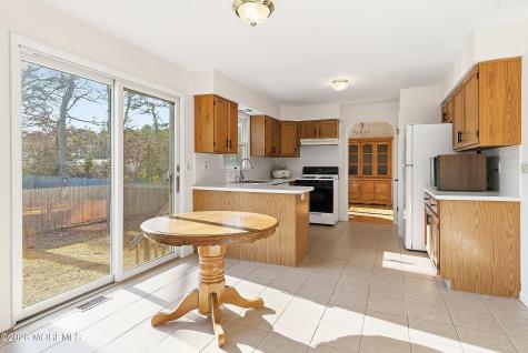 385 Maryland Avenue Bayville NJ 08721