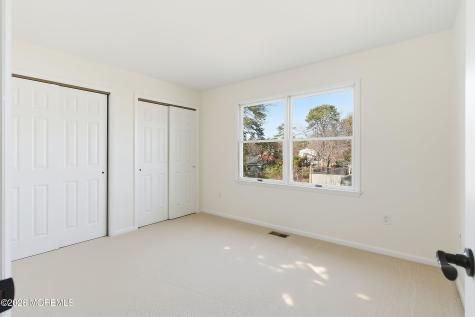 385 Maryland Avenue Bayville NJ 08721