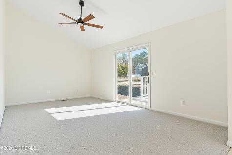385 Maryland Avenue Bayville NJ 08721