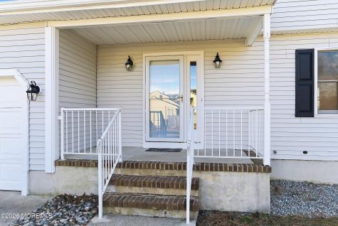 385 Maryland Avenue Bayville NJ 08721