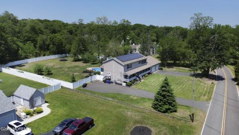 20 Richard Road Farmingdale NJ 07727