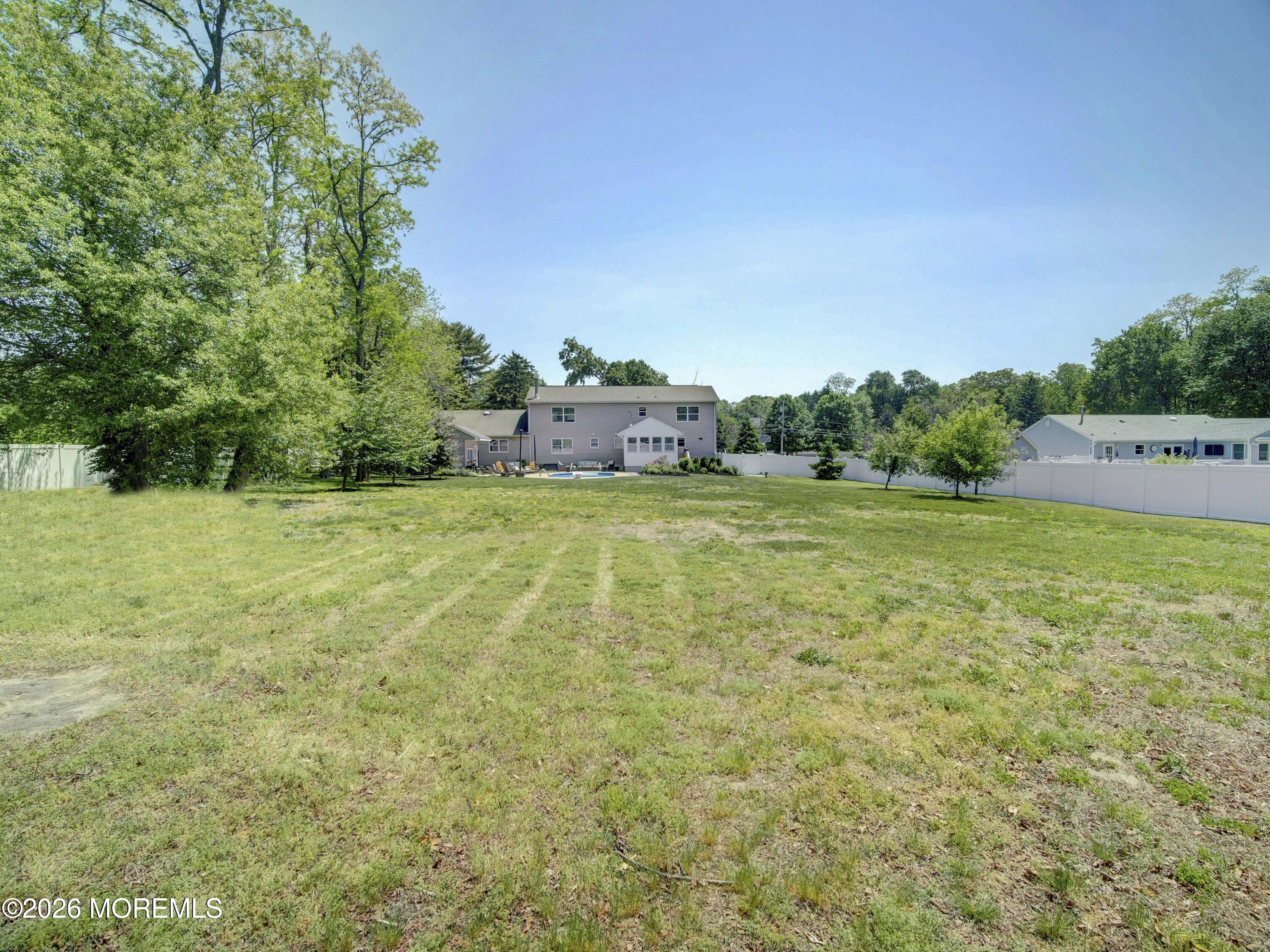 20 Richard Road Farmingdale NJ 07727