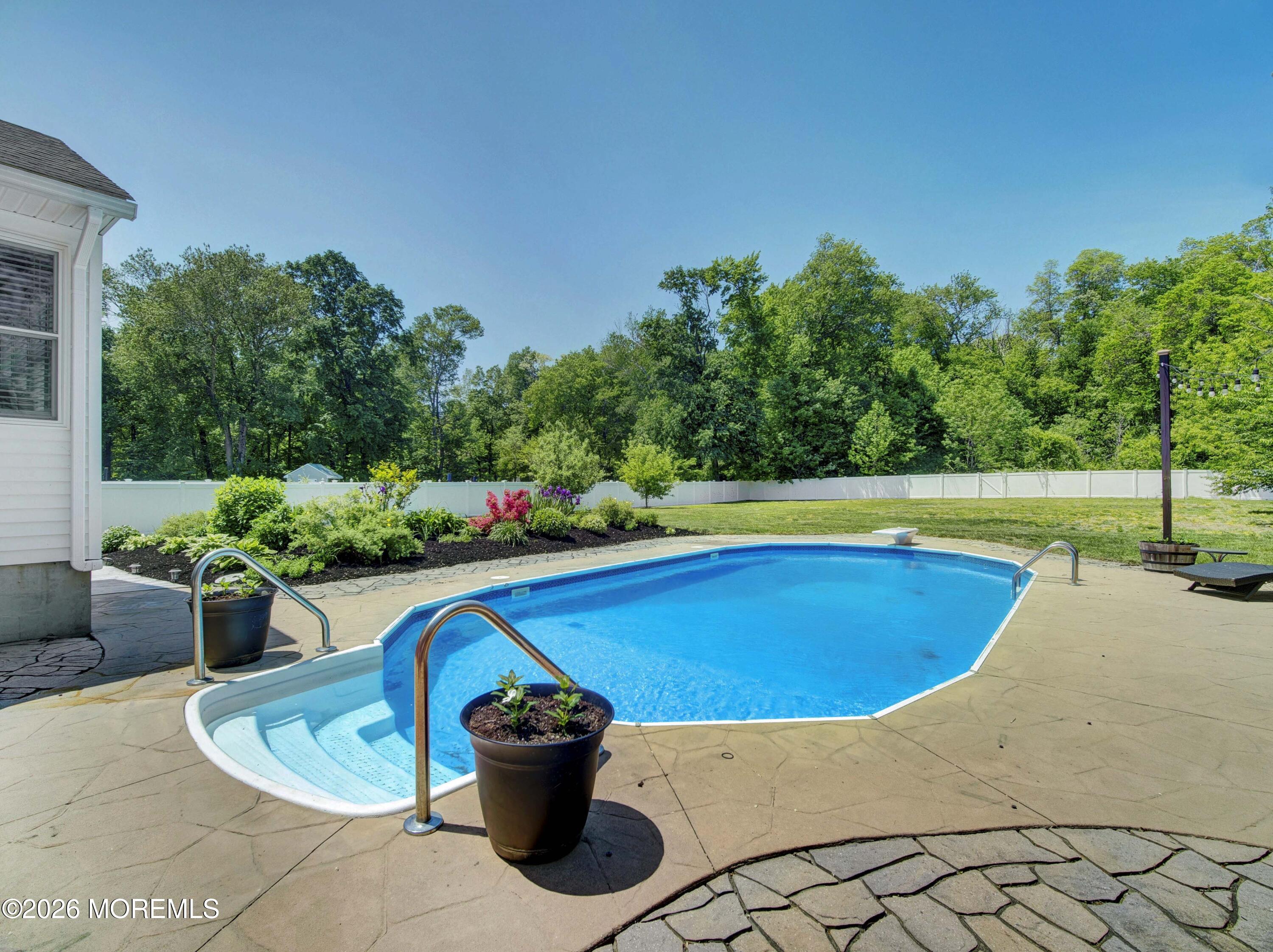 20 Richard Road Farmingdale NJ 07727