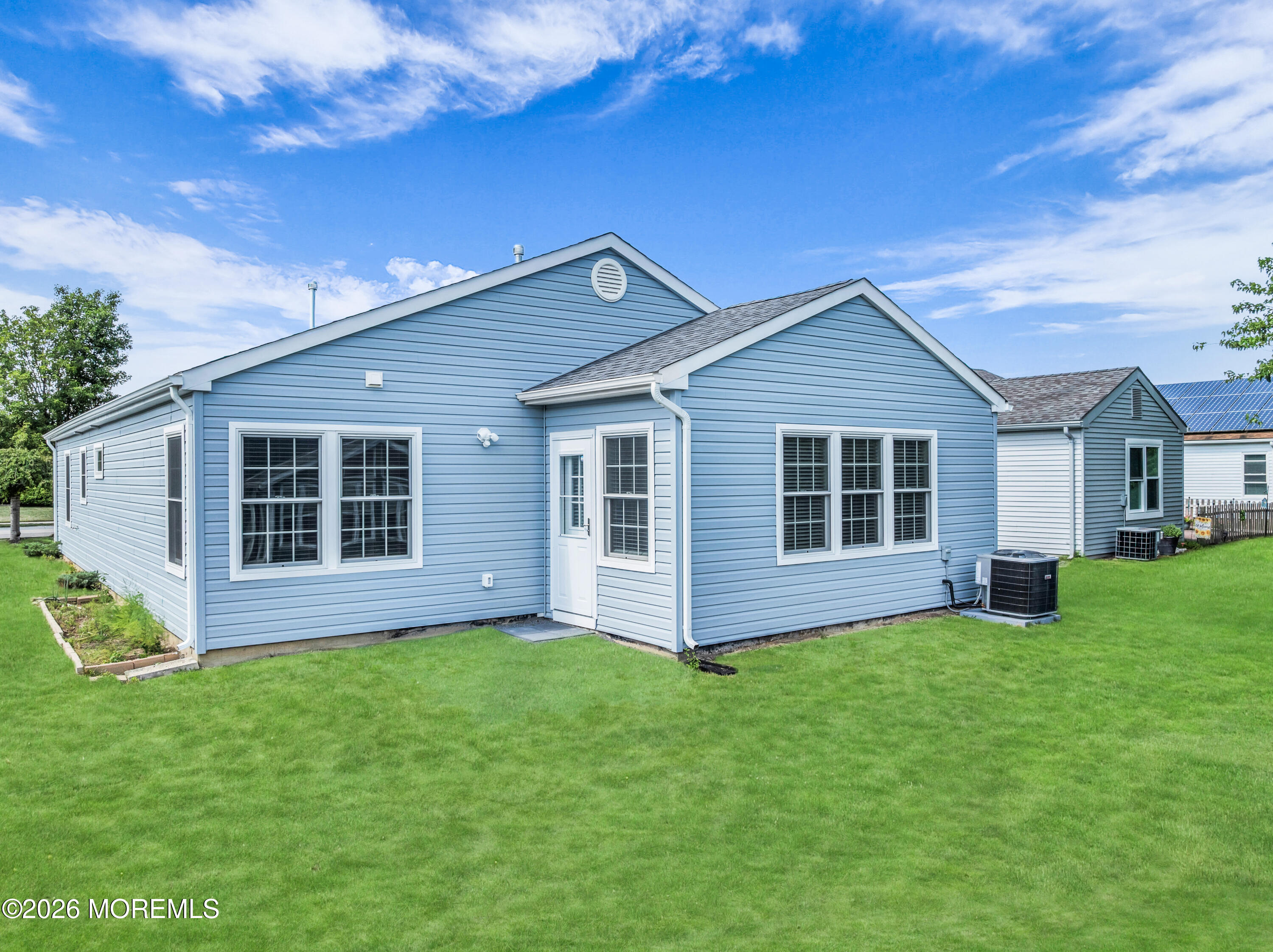 19 Frilham Lane Manchester NJ 08759